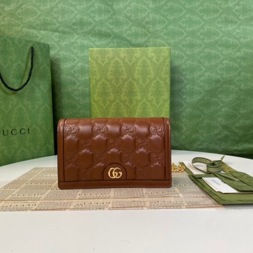 Fashionable leather bag for women