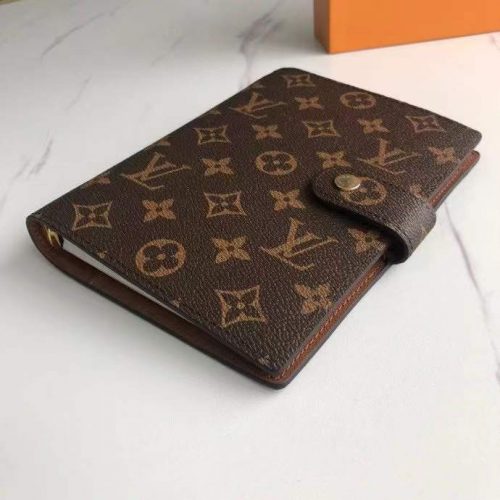 Fashionable leather bag for women