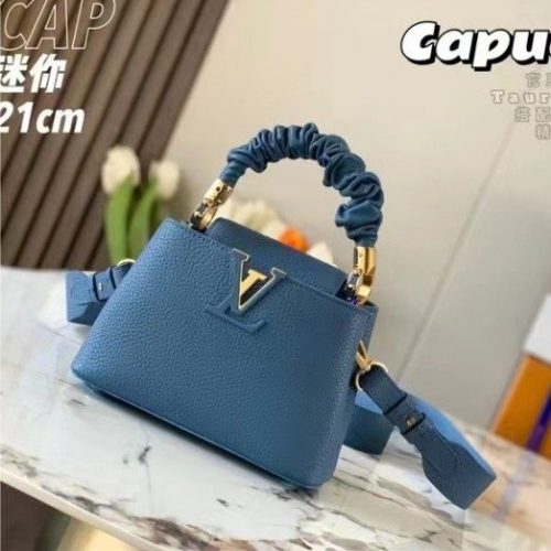 Fashionable leather bag for women