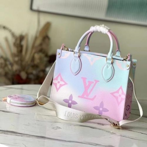 Fashionable leather bag for women