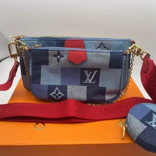 Fashionable leather bag for women