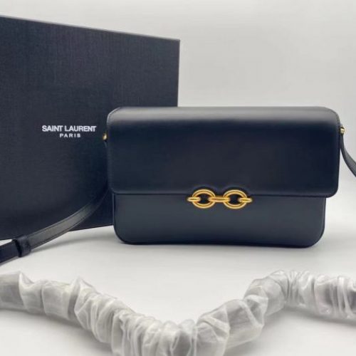 649795 for daily accessory styling