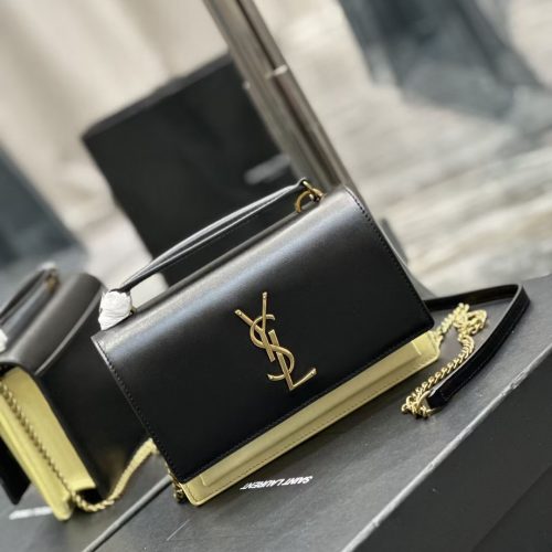 533026 for daily accessory styling