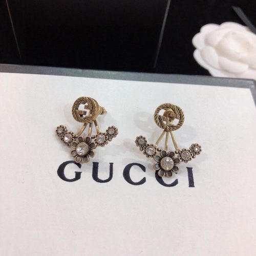 GG earring