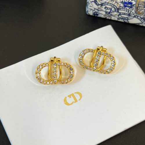 DD earring