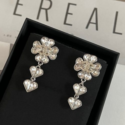 CC earring