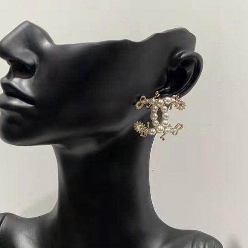 CC earring