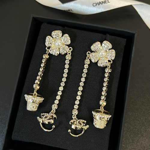 CC earring