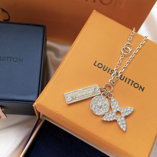 LL necklace