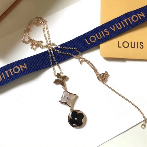 LL necklace