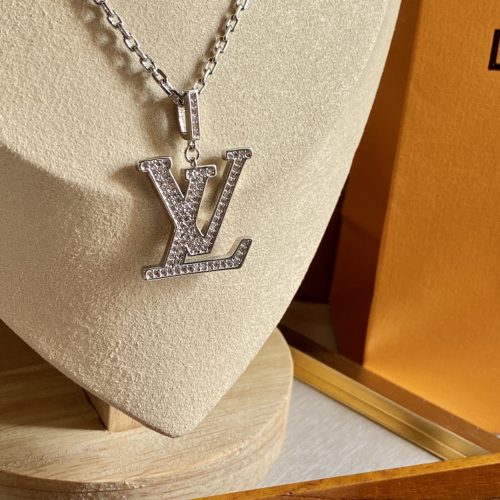 LL necklace