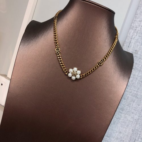 GG necklace