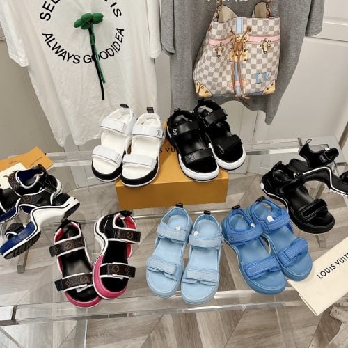LL sandal