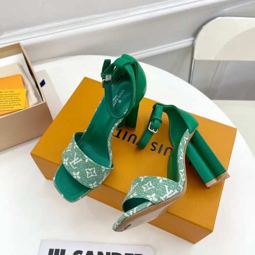 LL plum blossom heel sandals