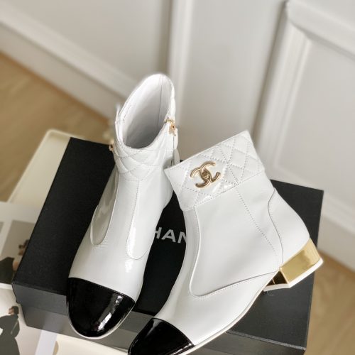 CCH short boots