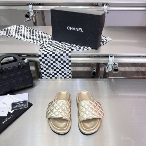 CCH slippers
