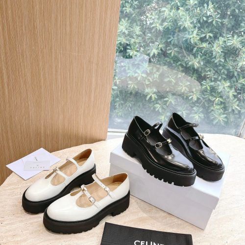 CCEL casual shoes