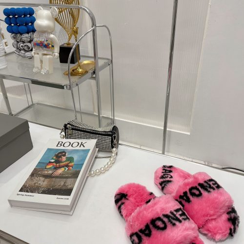 BBAL slippers