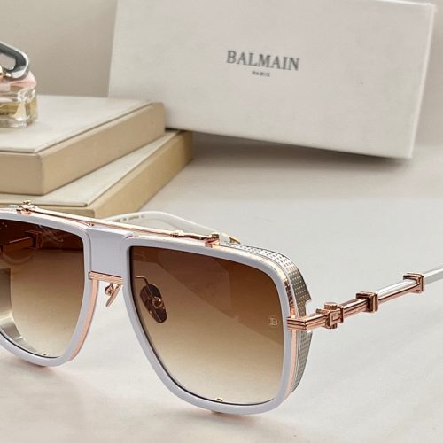 Ba eyeglasses