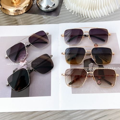 Ba eyeglasses
