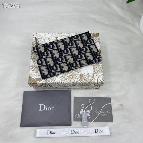 D wallet