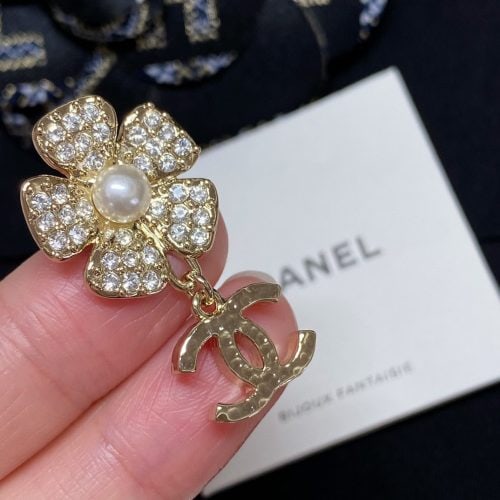 Ch earring