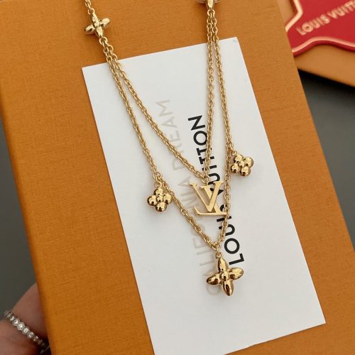 L necklace