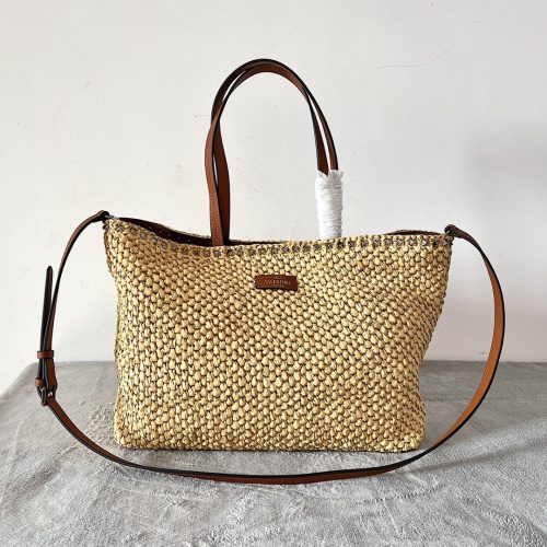 Val Shoulder bag