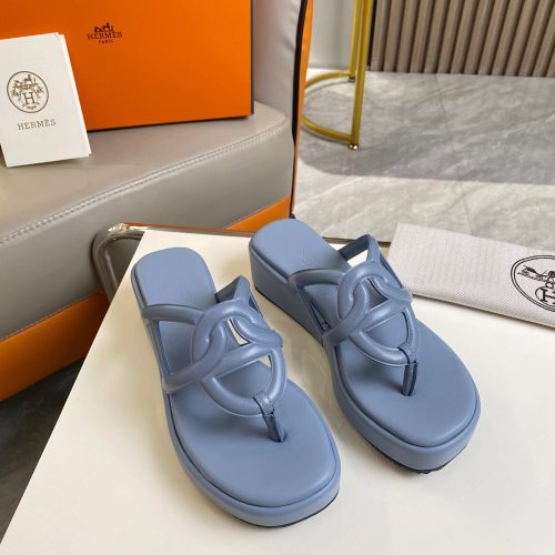 HH slippers