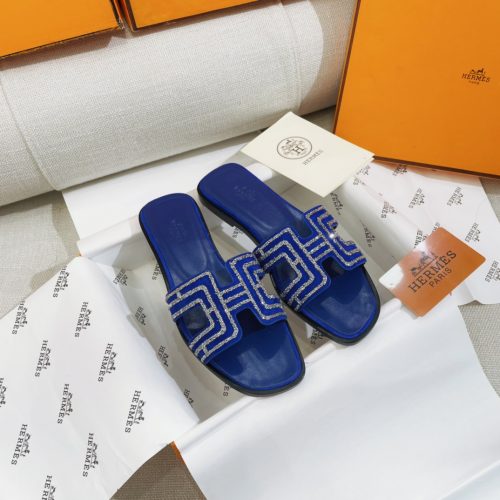 HH slippers