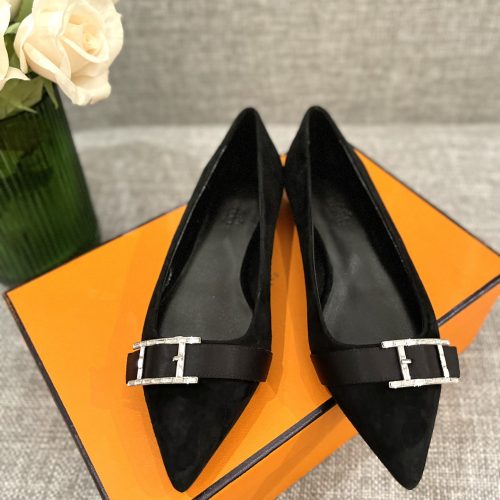 HH flat shoes