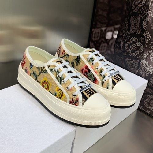 DD casual shoes