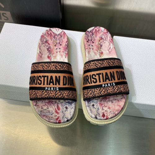 DD slippers