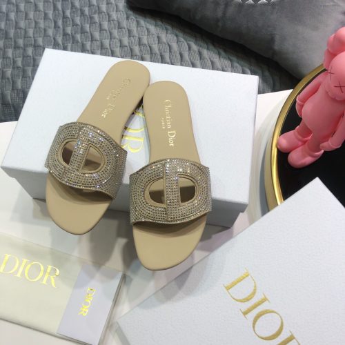 DD flat bottom slippers