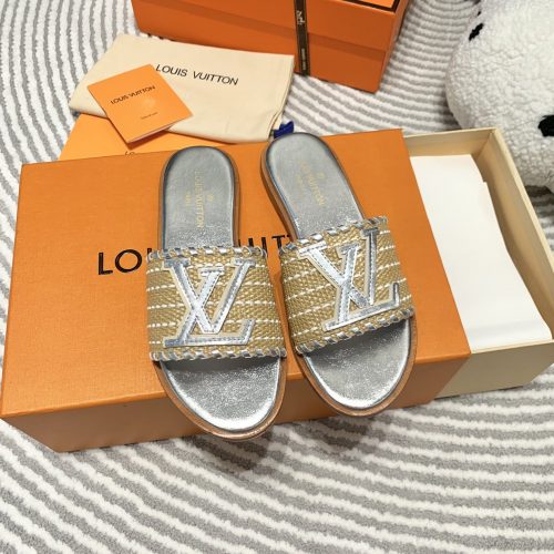 LL slippers