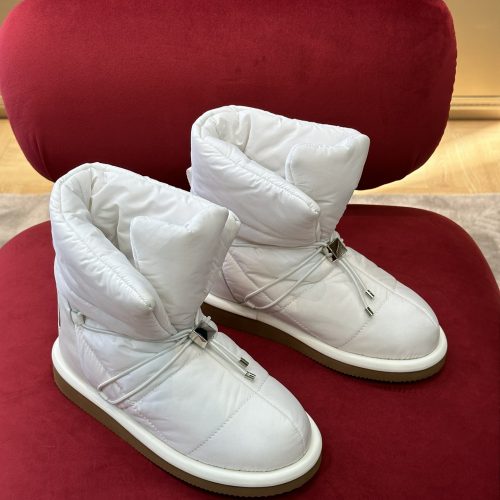 VAL boots