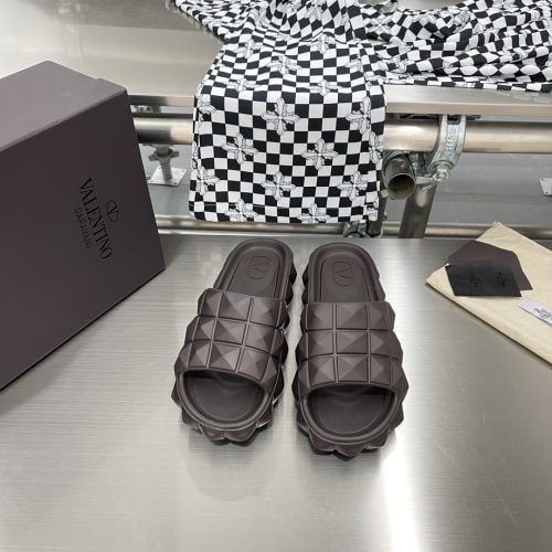 VAL slippers