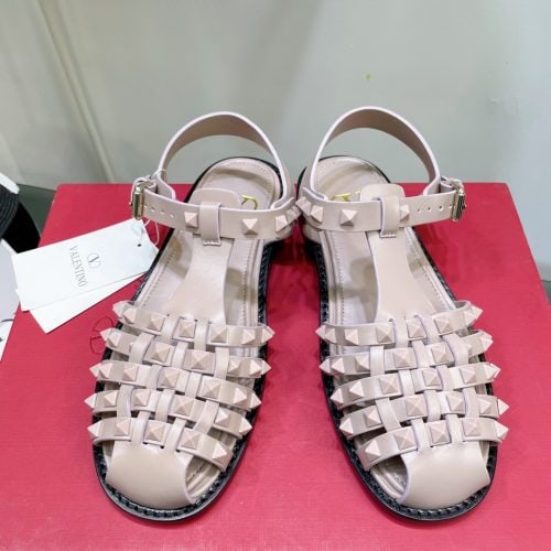 VAL sandals