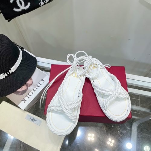 VAL sandals