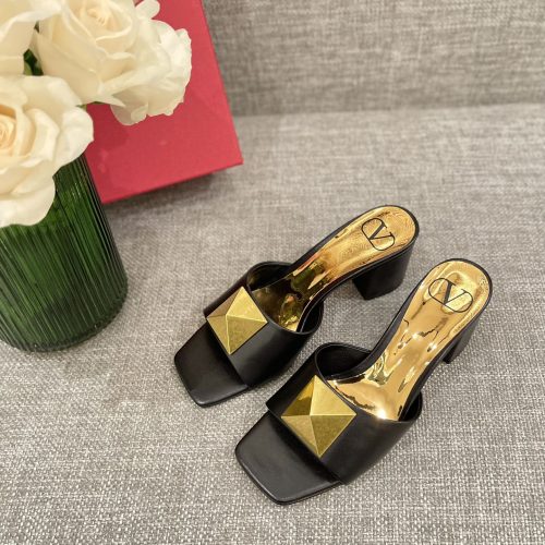 VAL slippers