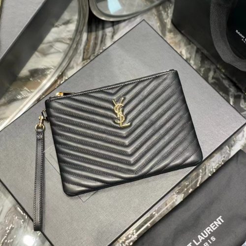 Yy Handbag for relaxed shoulder carry