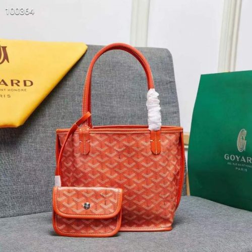 Double-sided Handbag for relaxed shoulder carry