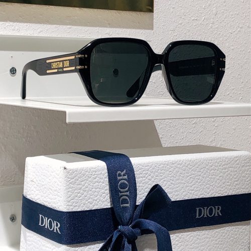 DD glasses