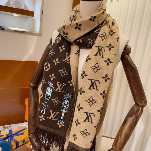 LL scarf