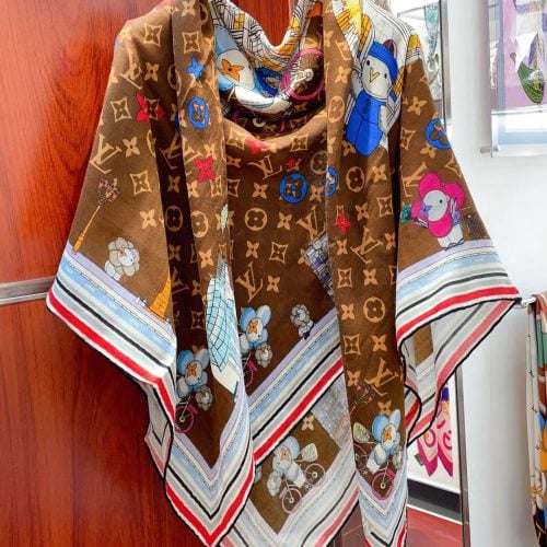 LL scarf