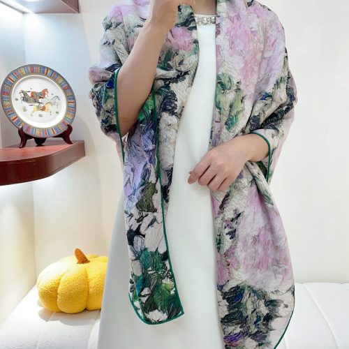 CH scarf