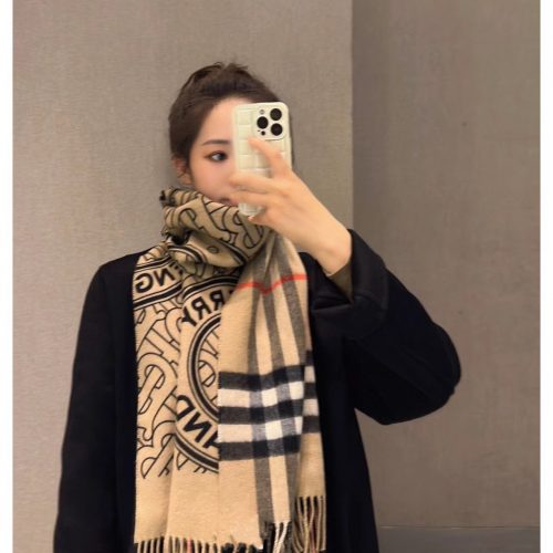 BB scarf