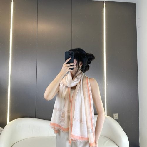 BB scarf