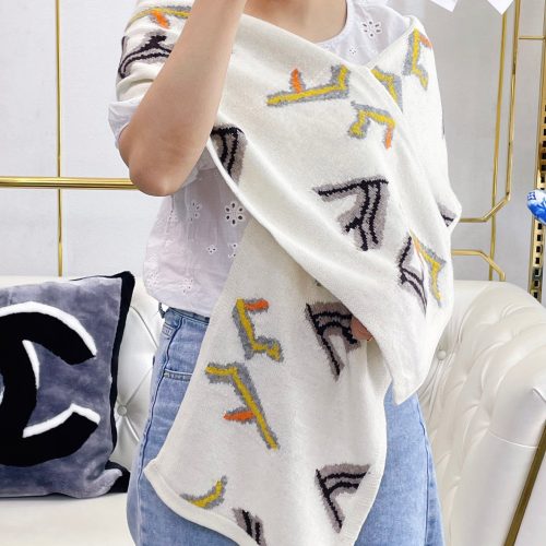 FF scarf