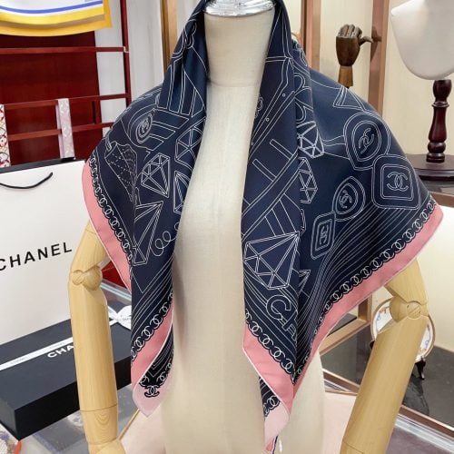 CH scarf